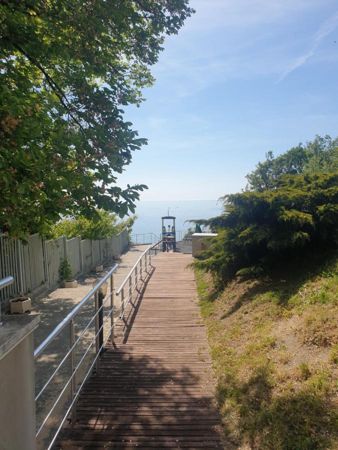 Studio Silver Terace With Sea View For 4 Person Бяла Экстерьер фото